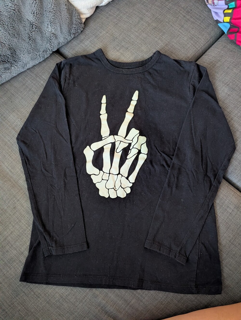Boy's Glow In The Dark Skeleton T-shirt!